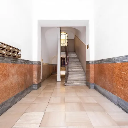 Ht Sunny1 Bedroom By The Vatican Διαμέρισμα